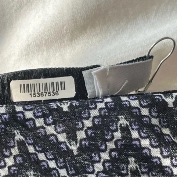 Lush | New Boho Embroidered Floral Chevron V-Neck Long Sleeve Dress, Small - Picture 7 of 7